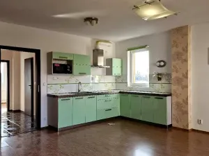 Prodej bytu 4+kk, Pardubice, 93 m2