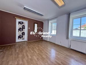Prodej vícegeneračního domu, Varnsdorf, Národní, 500 m2