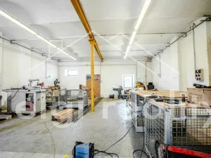 Pronájem výrobních prostor, Hustopeče, 608 m2