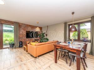 Prodej rodinného domu, Bukvice, 158 m2
