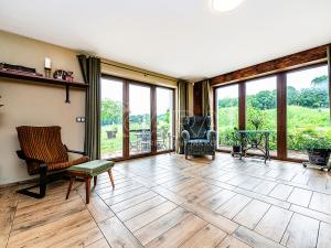 Prodej rodinného domu, Bukvice, 158 m2