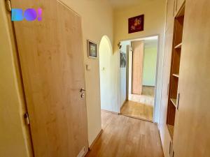 Prodej bytu 2+1, Třinec, Seifertova, 51 m2