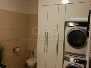 Prodej bytu 2+kk, Praha - Prosek, Vysočanská, 61 m2