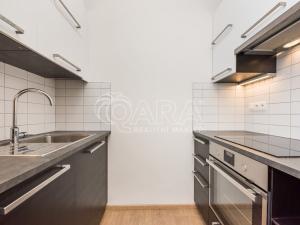 Pronájem bytu 3+kk, Praha, Lidická, 75 m2