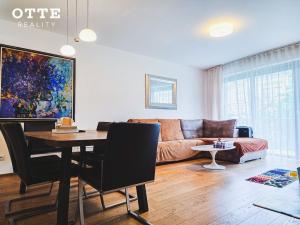 Pronájem bytu 3+kk, Plzeň, Šafaříkovy sady, 106 m2