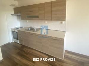 Pronájem bytu 3+1, Praha, Ke kurtům, 84 m2