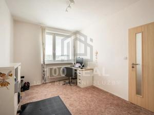 Pronájem bytu 3+1, Hradec Králové, Na Občinách, 86 m2