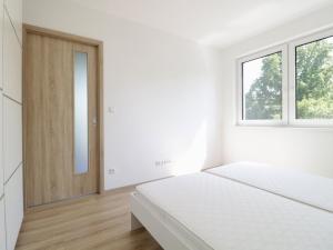 Pronájem bytu 2+kk, Havlíčkův Brod, Stromovka, 49 m2