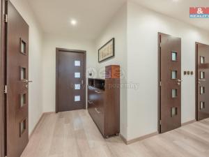 Prodej bytu 3+1, Kladno - Kročehlavy, Děčínská, 68 m2