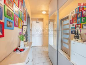 Prodej bytu 2+1, Kladno - Kročehlavy, Jaroslava Foglara, 51 m2