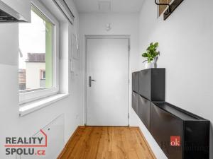 Prodej bytu 2+kk, Kouřim, Mírové náměstí, 39 m2