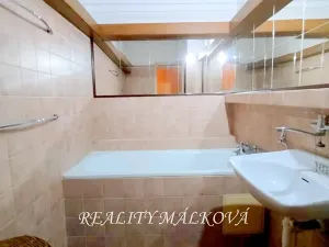 Prodej bytu 3+1, Pardubice, Dašická, 92 m2