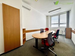 Pronájem kanceláře, Hodonín, Brněnská, 36 m2