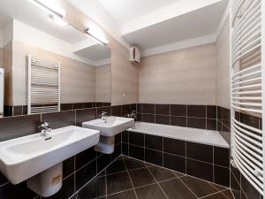 Prodej bytu 4+kk, Praha - Vysočany, Pod Harfou, 109 m2