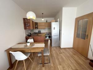 Pronájem bytu 2+kk, České Budějovice - České Budějovice 3, U Trojice, 58 m2