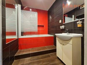 Prodej bytu 3+1, Jirkov, Krušnohorská, 62 m2