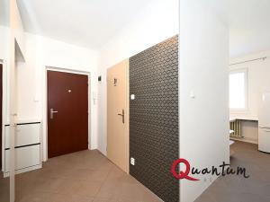 Prodej bytu 2+1, Praha - Vokovice, Mozambická, 52 m2
