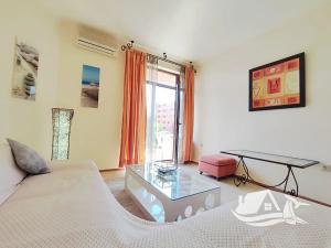 Prodej bytu 2+kk, Nesebar, Bulharsko, 62 m2