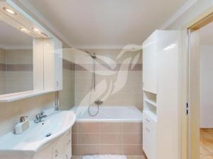 Pronájem bytu 2+kk, Plzeň, Sladová, 66 m2