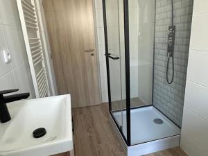 Pronájem bytu 2+kk, Střelice, Nová ulice, 48 m2
