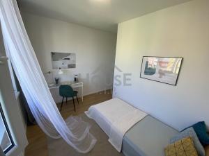 Prodej bytu 3+kk, Praha - Kamýk, Olbramovická, 68 m2