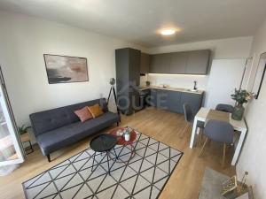 Prodej bytu 3+kk, Praha - Kamýk, Olbramovická, 68 m2