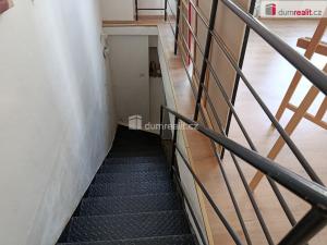 Pronájem obchodního prostoru, Praha - Košíře, Plzeňská, 73 m2