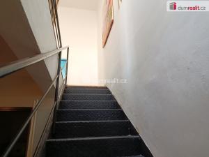 Pronájem obchodního prostoru, Praha - Košíře, Plzeňská, 73 m2