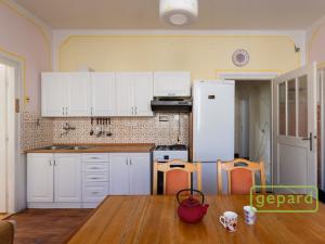 Prodej vícegeneračního domu, Litovel, Lidická, 240 m2