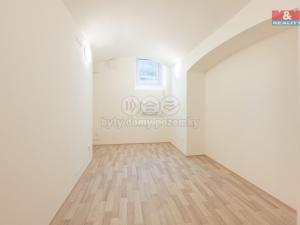 Prodej bytu 2+1, Praha - Nusle, Čestmírova, 56 m2