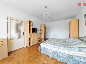 Prodej bytu 2+1, Děčín - Děčín III-Staré Město, Kladenská, 64 m2