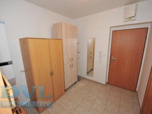 Prodej bytu 1+kk, Rousínov, Nad Školou, 35 m2