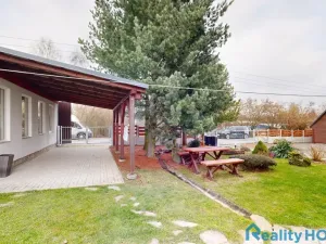 Prodej rodinného domu, Stádlec, 360 m2