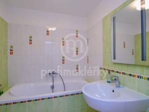Pronájem bytu 2+kk, Brno, Trýbova, 72 m2