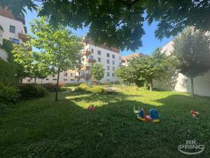 Prodej bytu 2+kk, Praha - Holešovice, V háji, 50 m2