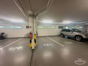 Prodej bytu 2+kk, Praha - Holešovice, V háji, 50 m2