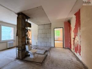 Prodej bytu 3+1, Teplice, Slovenská, 72 m2
