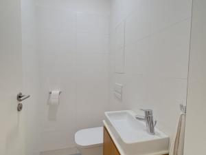 Prodej bytu 3+kk, Praha - Hlubočepy, Ondrákové, 81 m2
