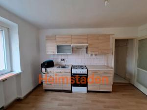 Pronájem bytu 2+1, Karviná - Nové Město, Mánesova, 48 m2