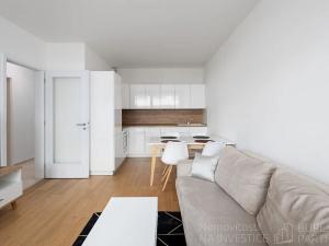 Pronájem bytu 2+kk, Praha - Jinonice, Walterovo náměstí, 49 m2