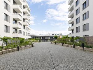 Pronájem bytu 2+kk, Praha - Jinonice, Walterovo náměstí, 49 m2