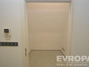 Pronájem obchodního prostoru, Praha - Holešovice, Na Maninách, 250 m2