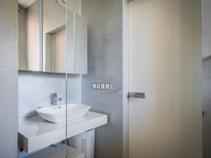 Pronájem bytu 2+kk, Praha - Nusle, Bartoškova, 50 m2