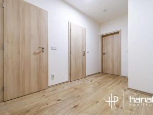 Pronájem bytu 2+kk, Olomouc, Janského, 62 m2