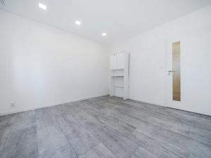 Prodej bytu 3+1, Karviná, Bratr. Veverkových, 74 m2