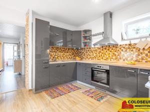 Prodej bytu 3+kk, Moravany, 115 m2