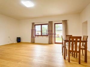 Prodej rodinného domu, Kunžak, 380 m2