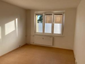 Pronájem bytu 1+1, Žatec, Lípová, 39 m2