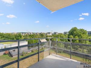 Pronájem bytu 2+kk, Praha - Vysočany, Svatošových, 66 m2
