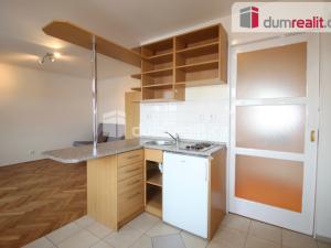 Pronájem bytu 1+kk, Praha - Smíchov, Ke Koulce, 30 m2
